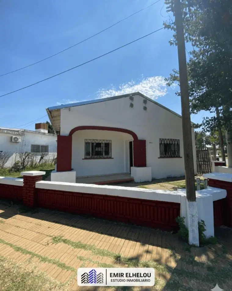 Casa de 3 dormitorios y dep. en La Emilia (San Nicolas) 4