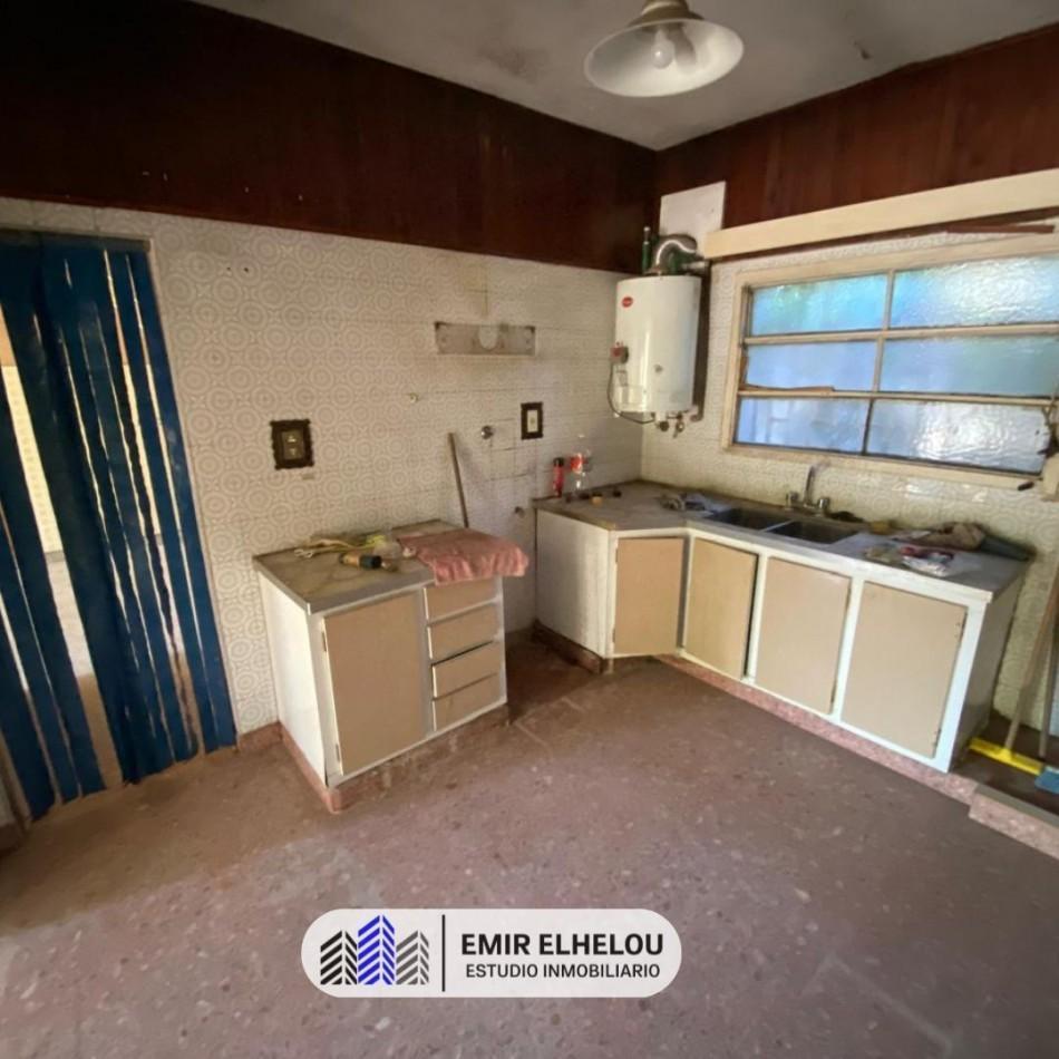 Foto de Casa de 2 dormitorios y cochera B° Saavedra, imagen 5