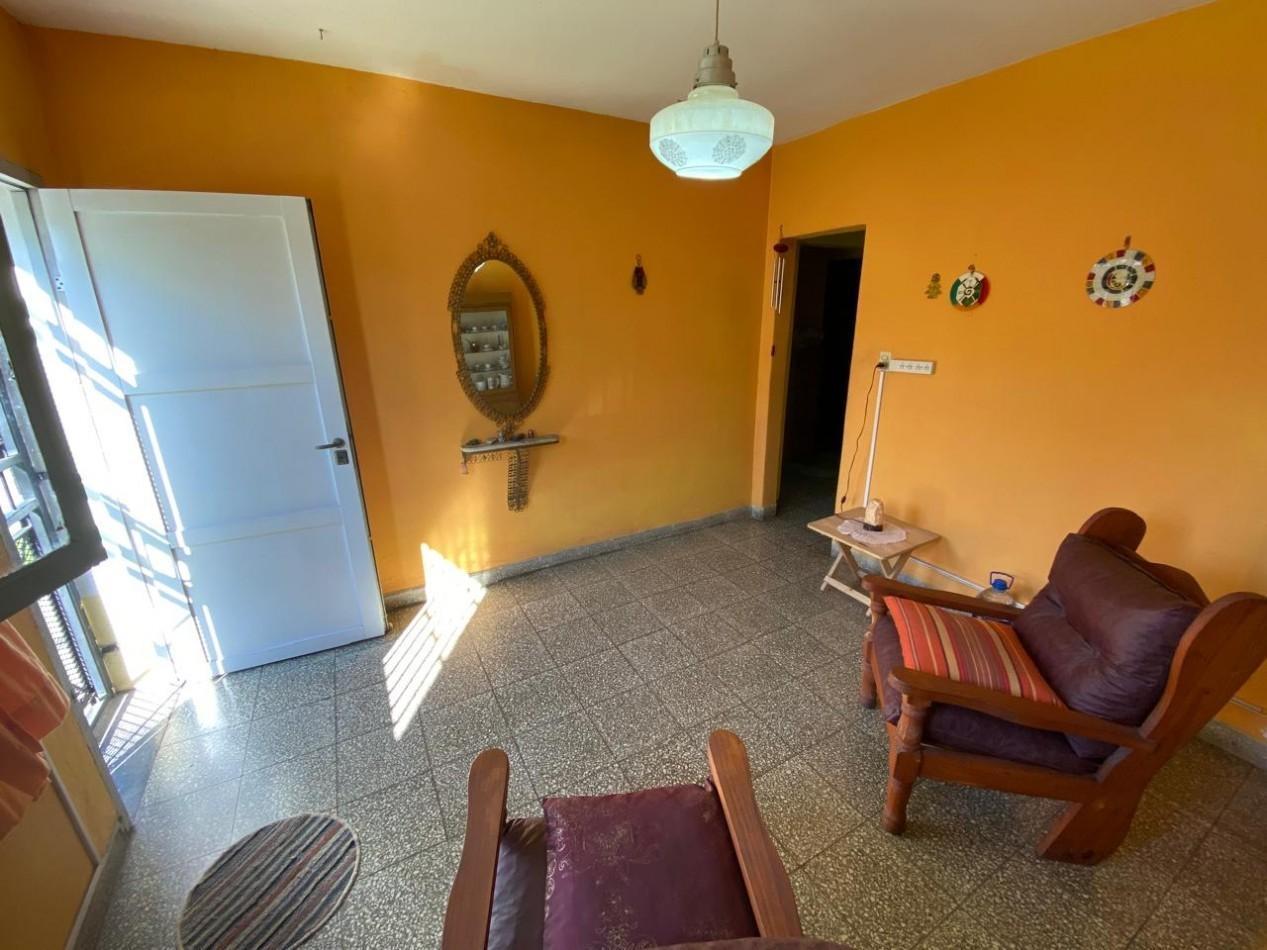 Foto de Casa de 2 dormitorios y dep. en B° Saavedra, imagen 3