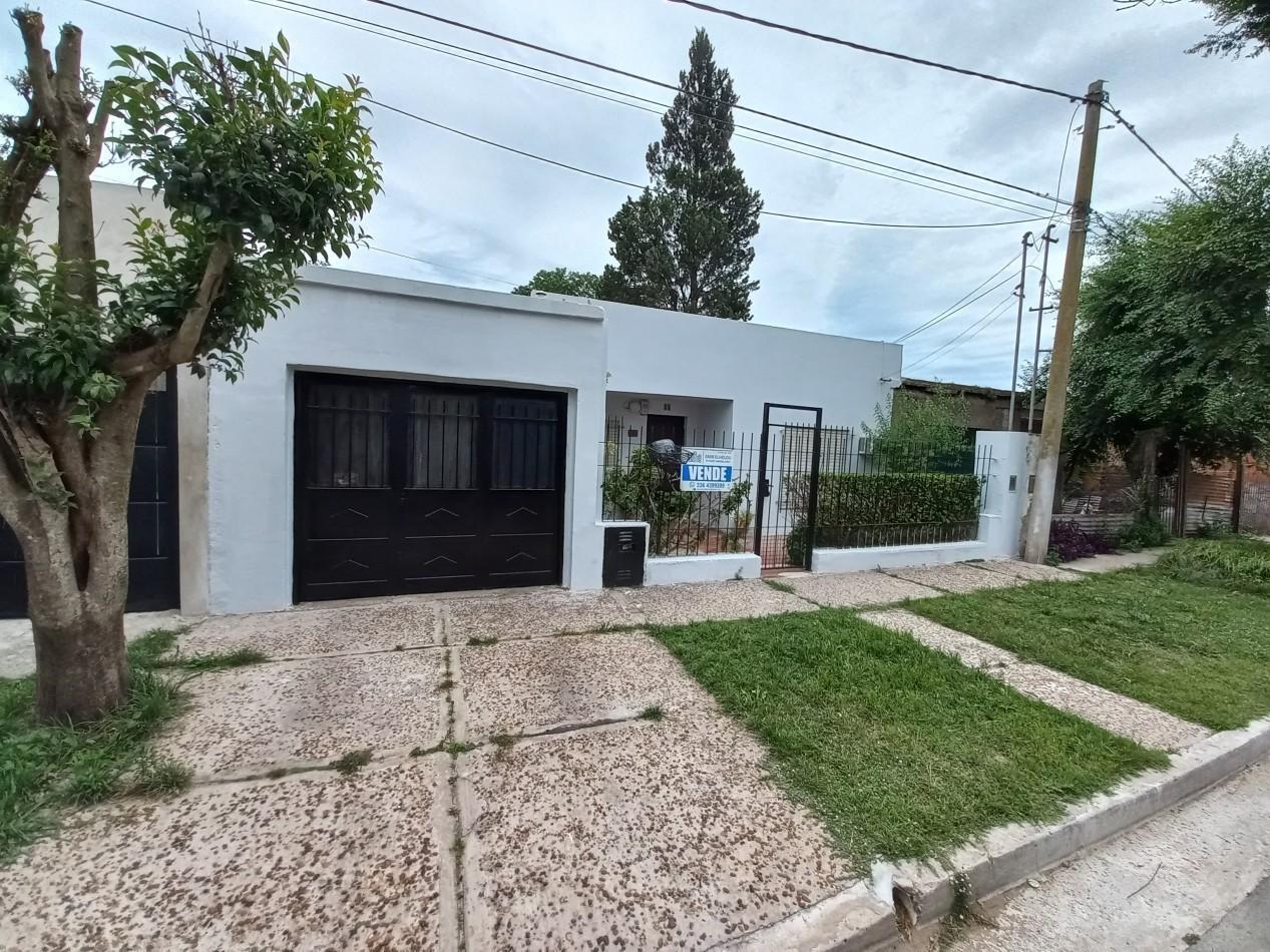 Foto de Casa de 2 dormitorios y dep. en B° 9 de Julio, imagen 1