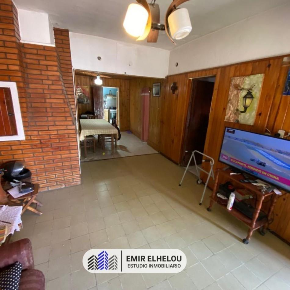 Foto de Casa apta credito de 2 dormitorios en B° Avambae, imagen 2