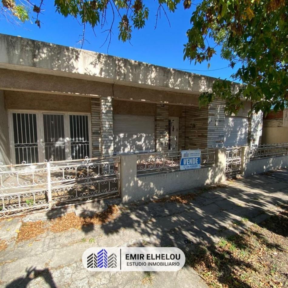 Foto de Casa de 2 dormitorios y cochera B° Saavedra, imagen 3