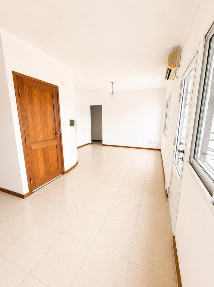 Foto de Departamento de 1 dormitorio en Bolivar 218, imagen 1