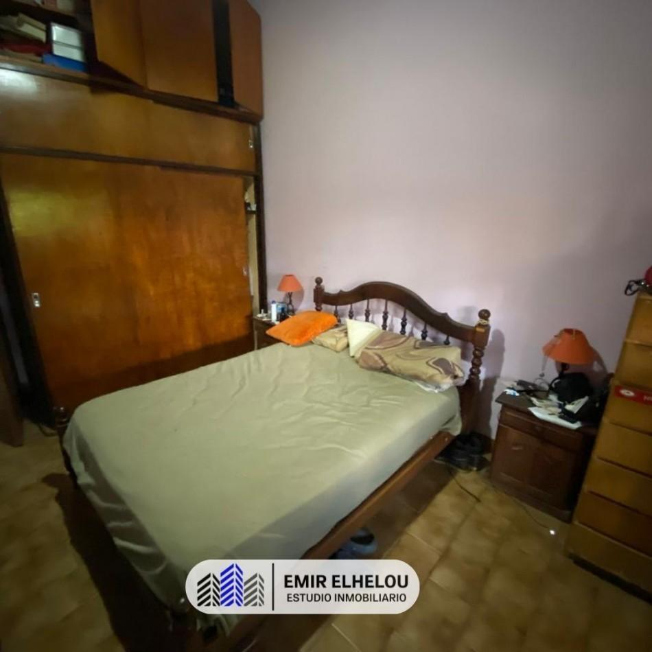 Foto de Casa de 2 dormitorios en amplio lote en B° Tripoli, imagen 5