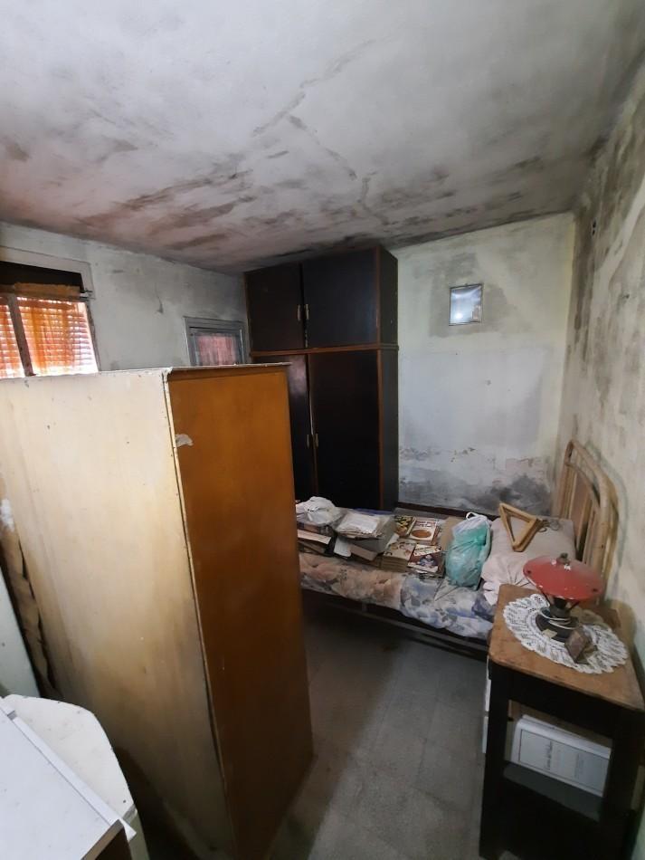 Foto de Casa de 2 dorm. a reciclar en Lavalle 80, imagen 4
