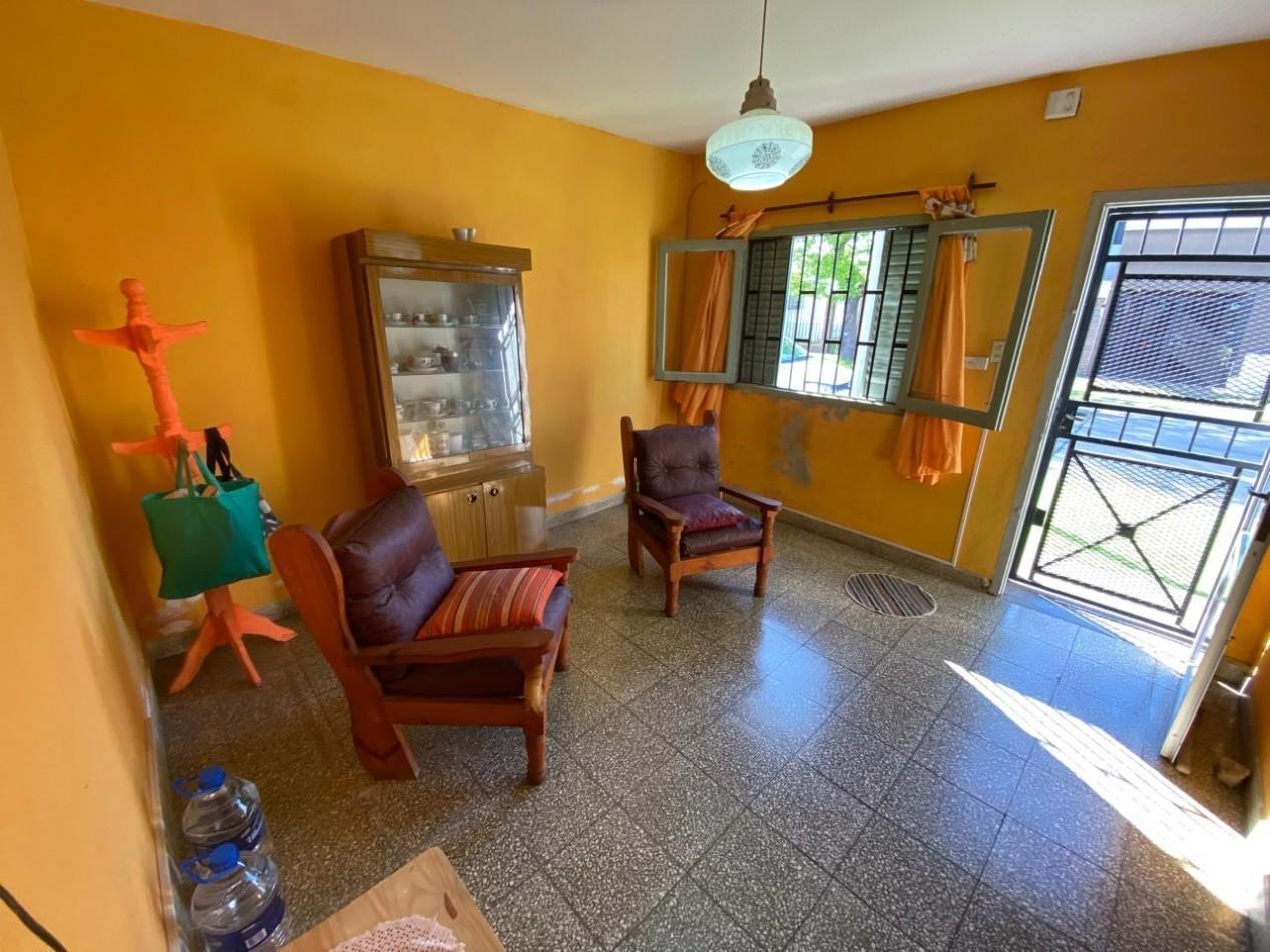Foto de Casa de 2 dormitorios y dep. en B° Saavedra, imagen 5
