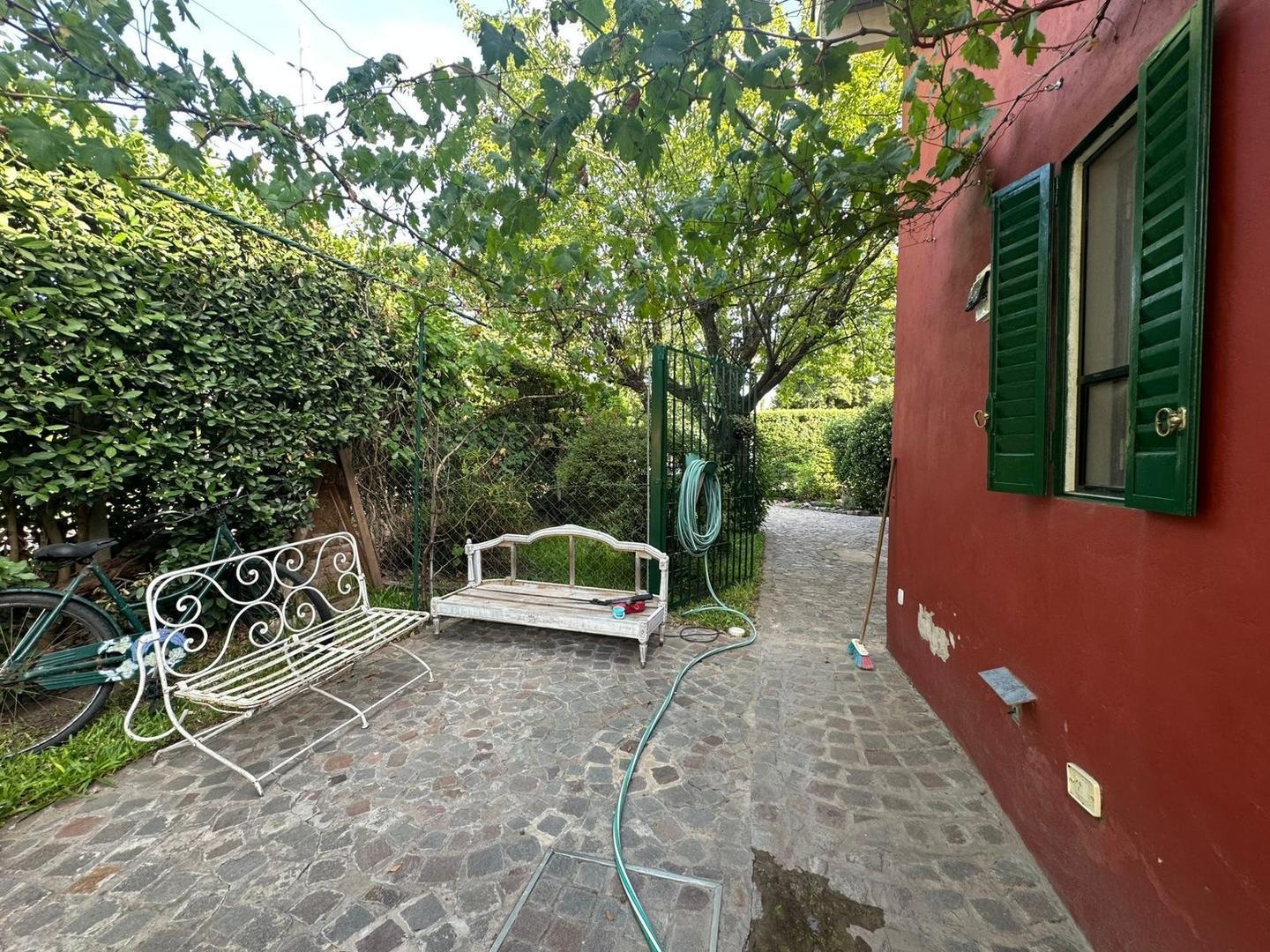 Foto de CASA 5 AMB EN VENTA EN PILAR, imagen 3