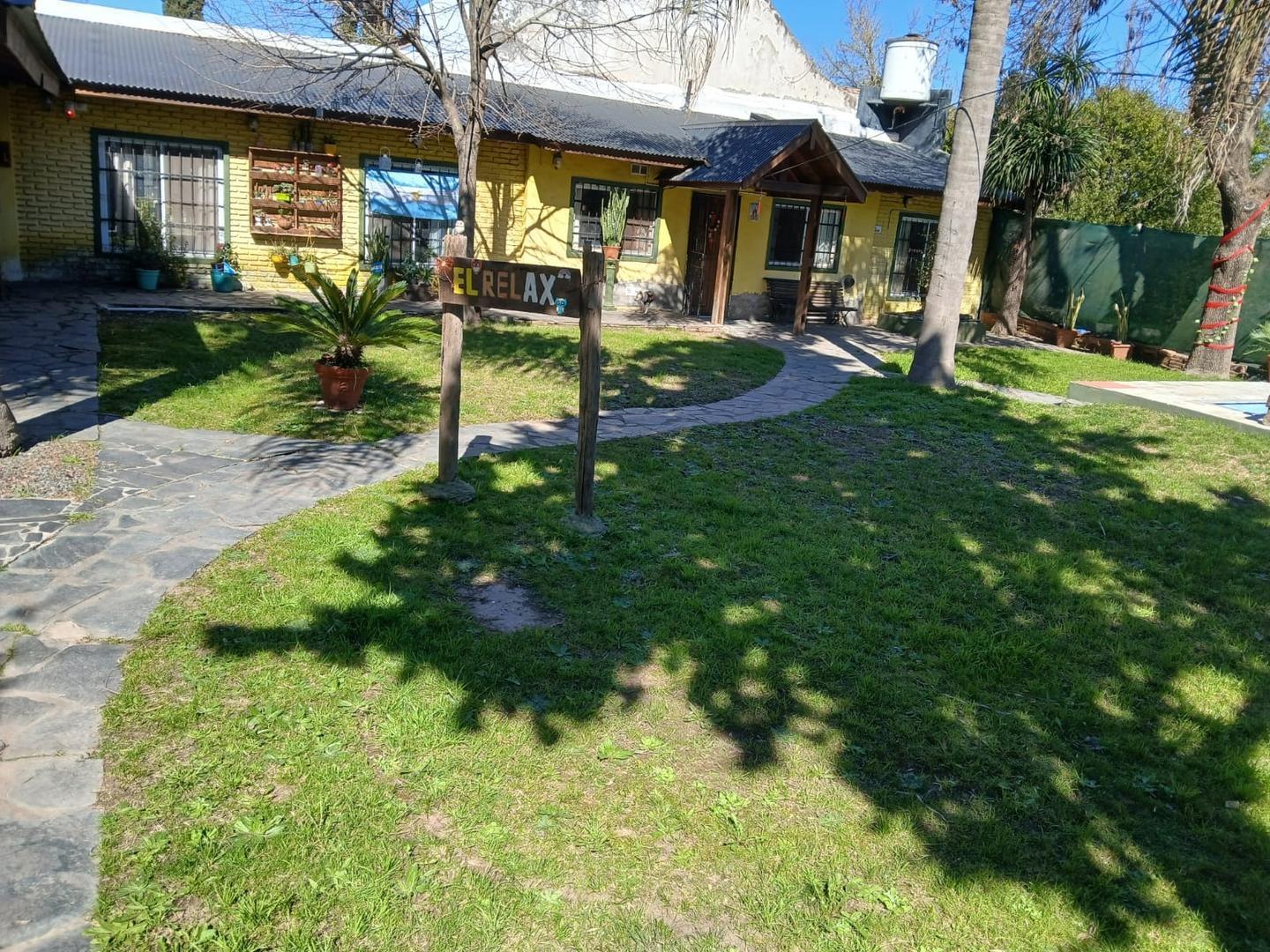 Foto de CASA CON JARDIN Y PILETA -DE VICENZO GRANDE-, imagen 4