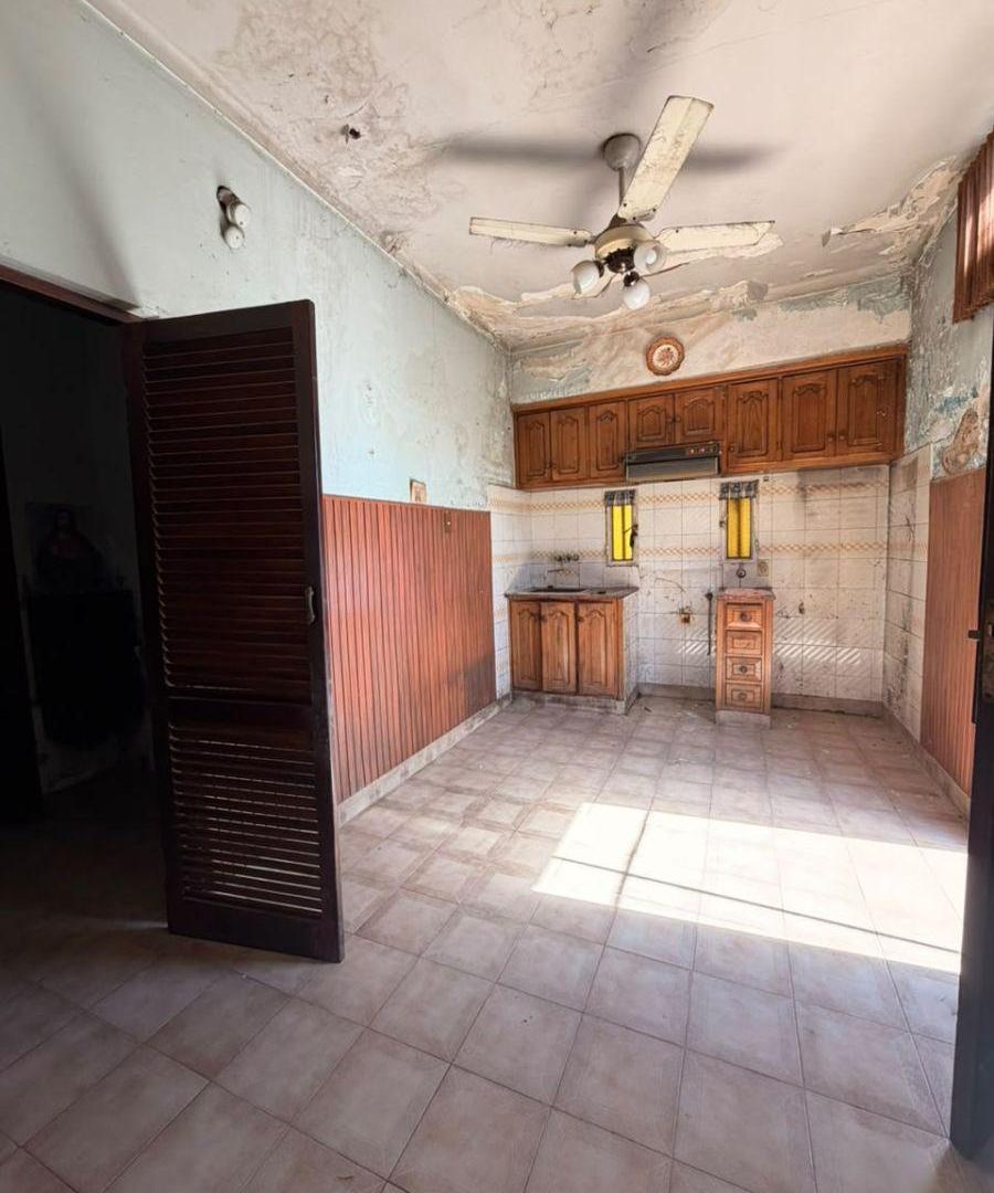 Foto de Casa a Reciclar en VENTA, imagen 3