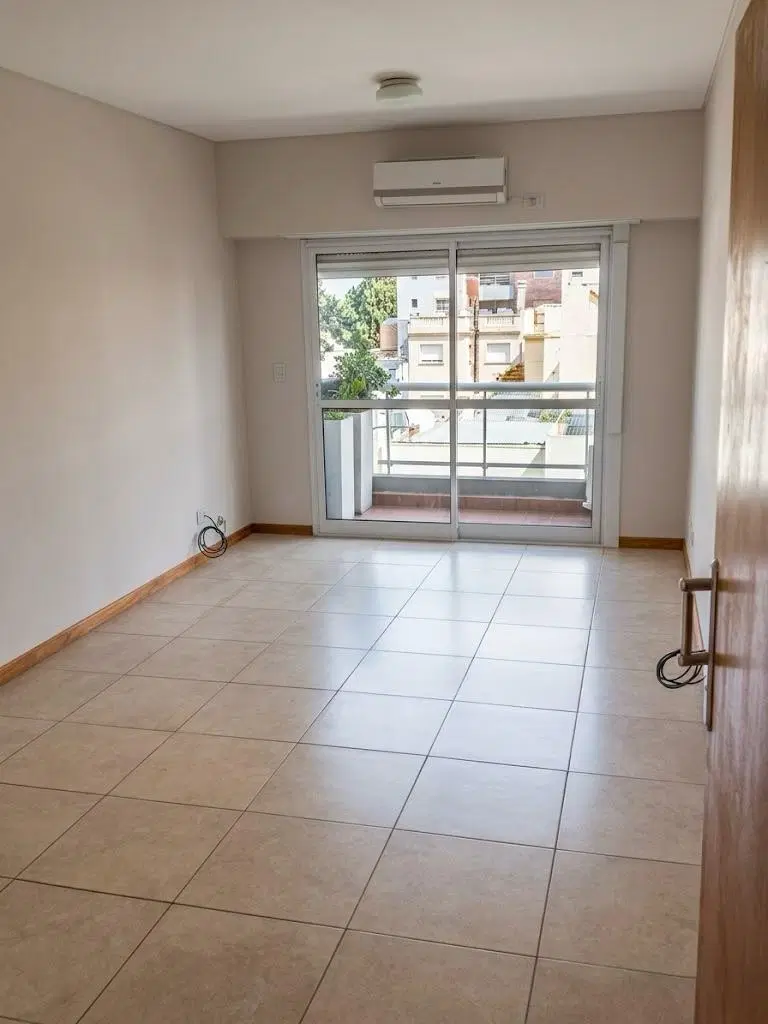 Departamento en Flores 2