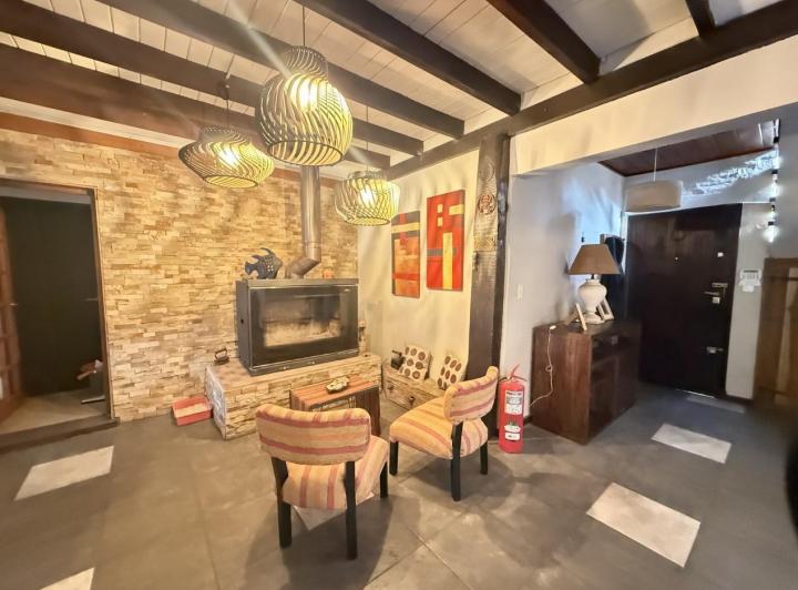 Casa en venta La Florida cinco ambientes 2