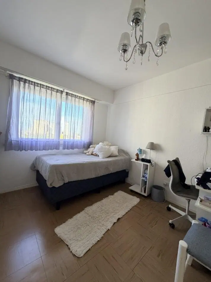 Departamento tres ambientes con espacio de cochera 4