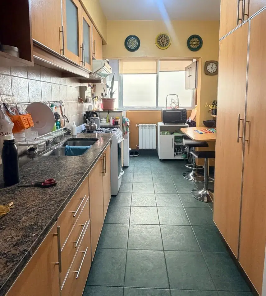 Departamento 4 ambientes a la calle 5