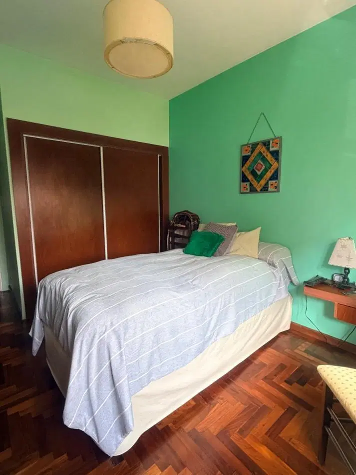 Departamento 4 ambientes a la calle 4