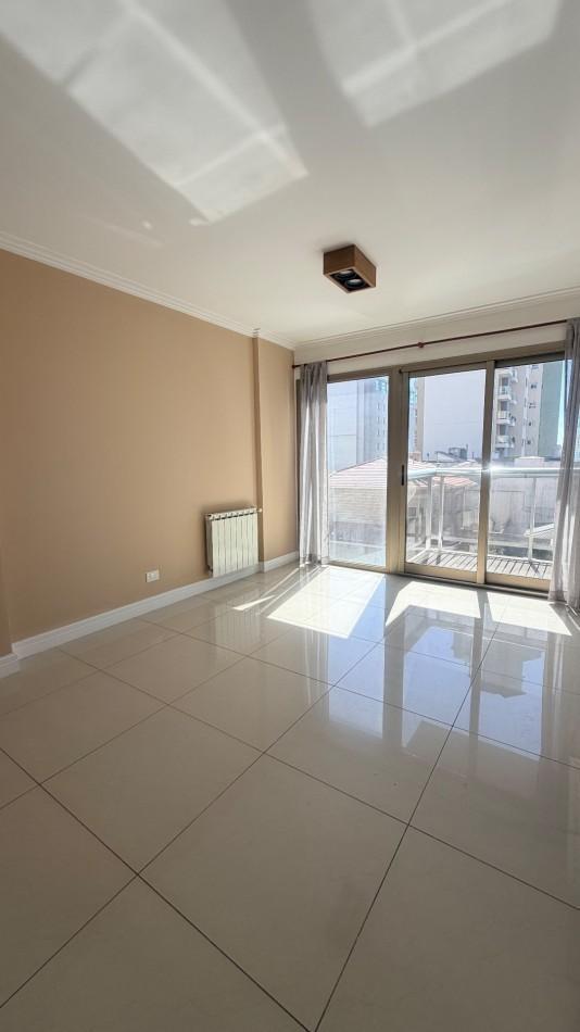 Foto de Departamento en venta dos ambientes con cochera ( opcional ), imagen 2