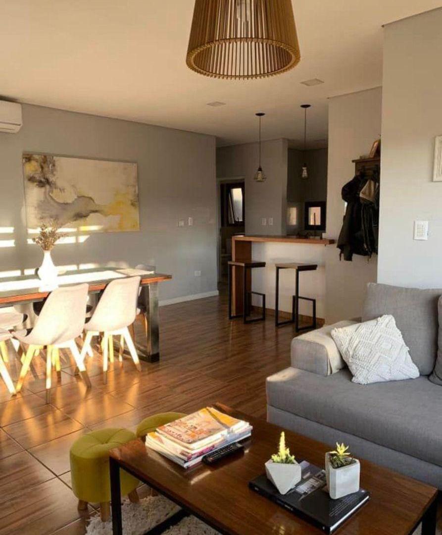 Foto de Casa en alquiler, Barrio Lomas de Russell, Maipú, imagen 2