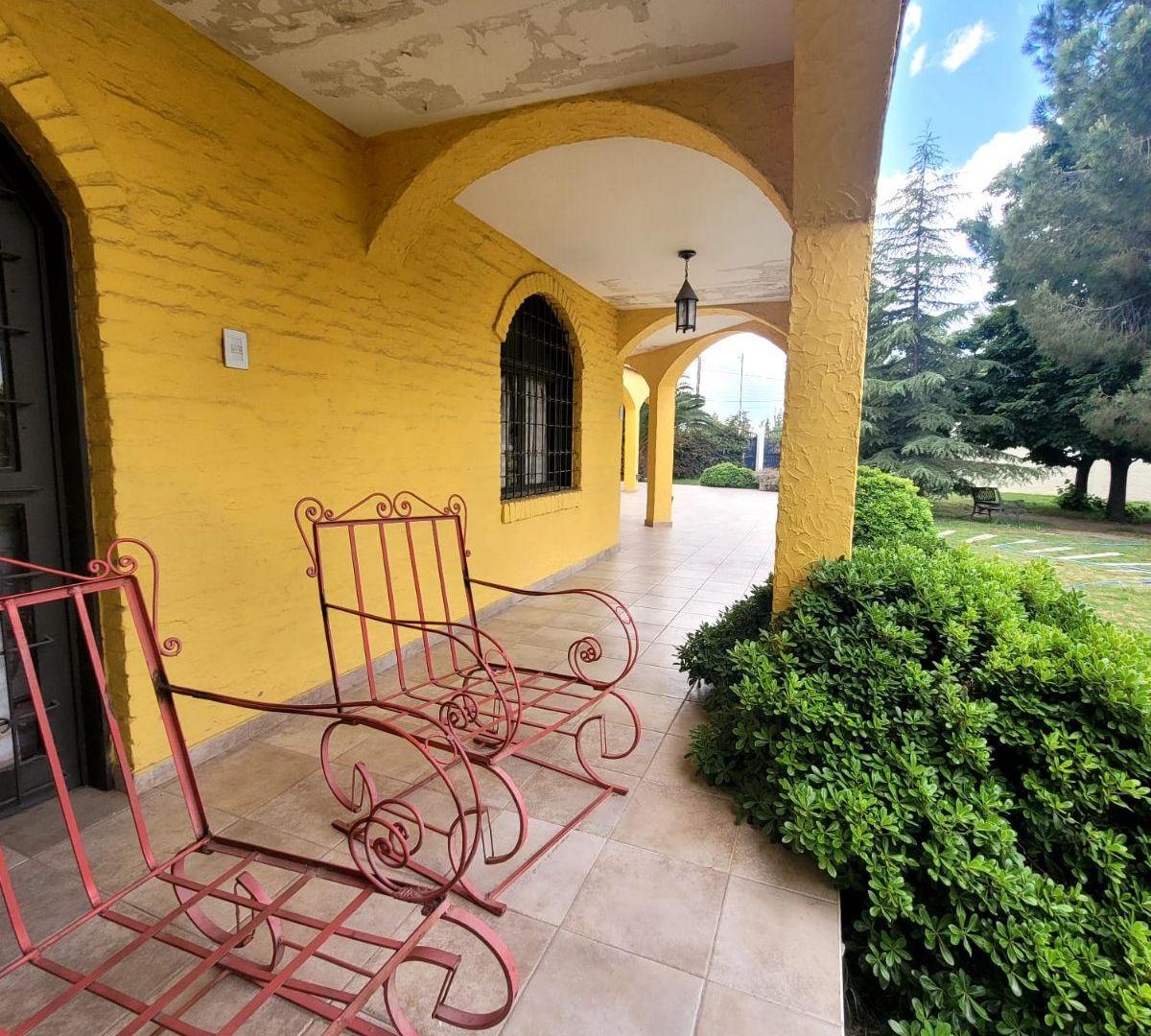 Foto de Casa Alquiler, 4 dormitorios 2000 m² Coquimbito-Maipú, imagen 3