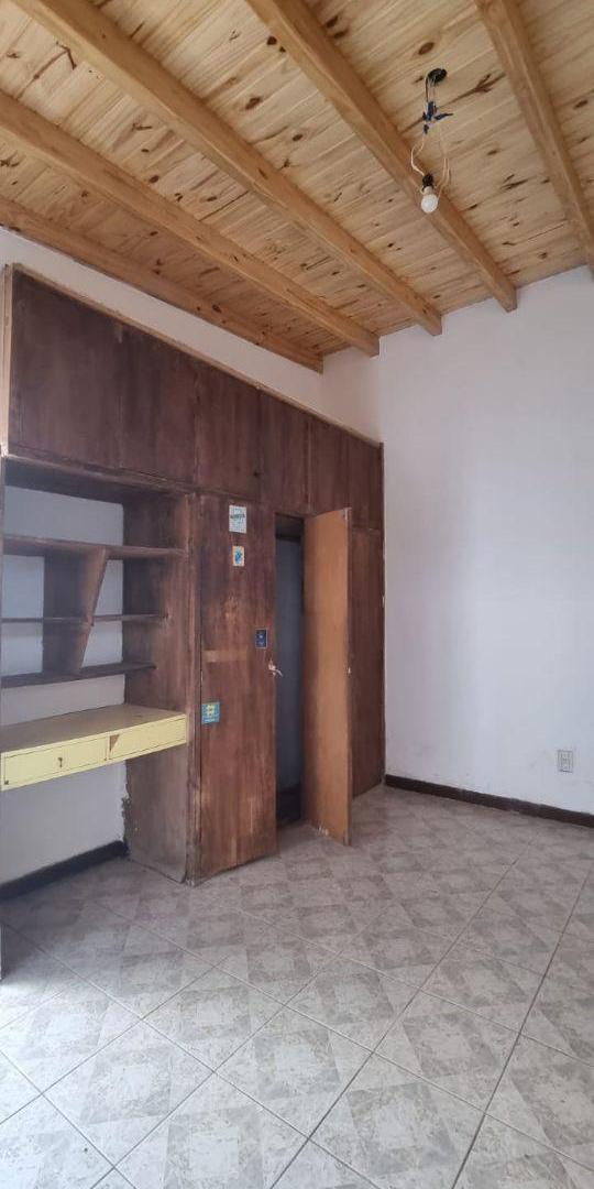 Foto de CASA EN VENTA, 2 DORMITORIOS, CUARTA SECCIÓN - CIUDAD DE MENDOZA, imagen 3