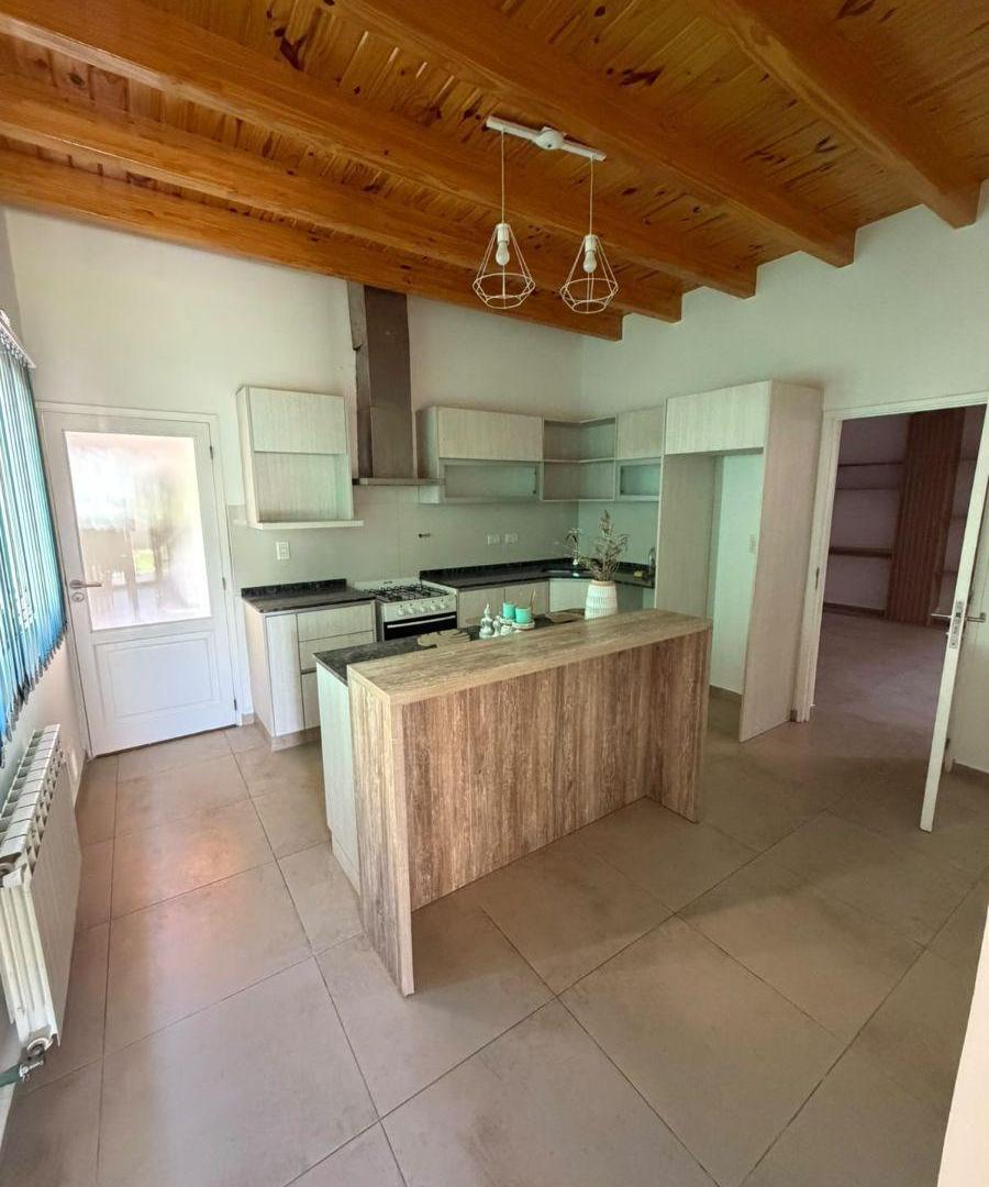 Foto de Casa en alquiler, Barrio Privado Furlotti, Maipú, imagen 2