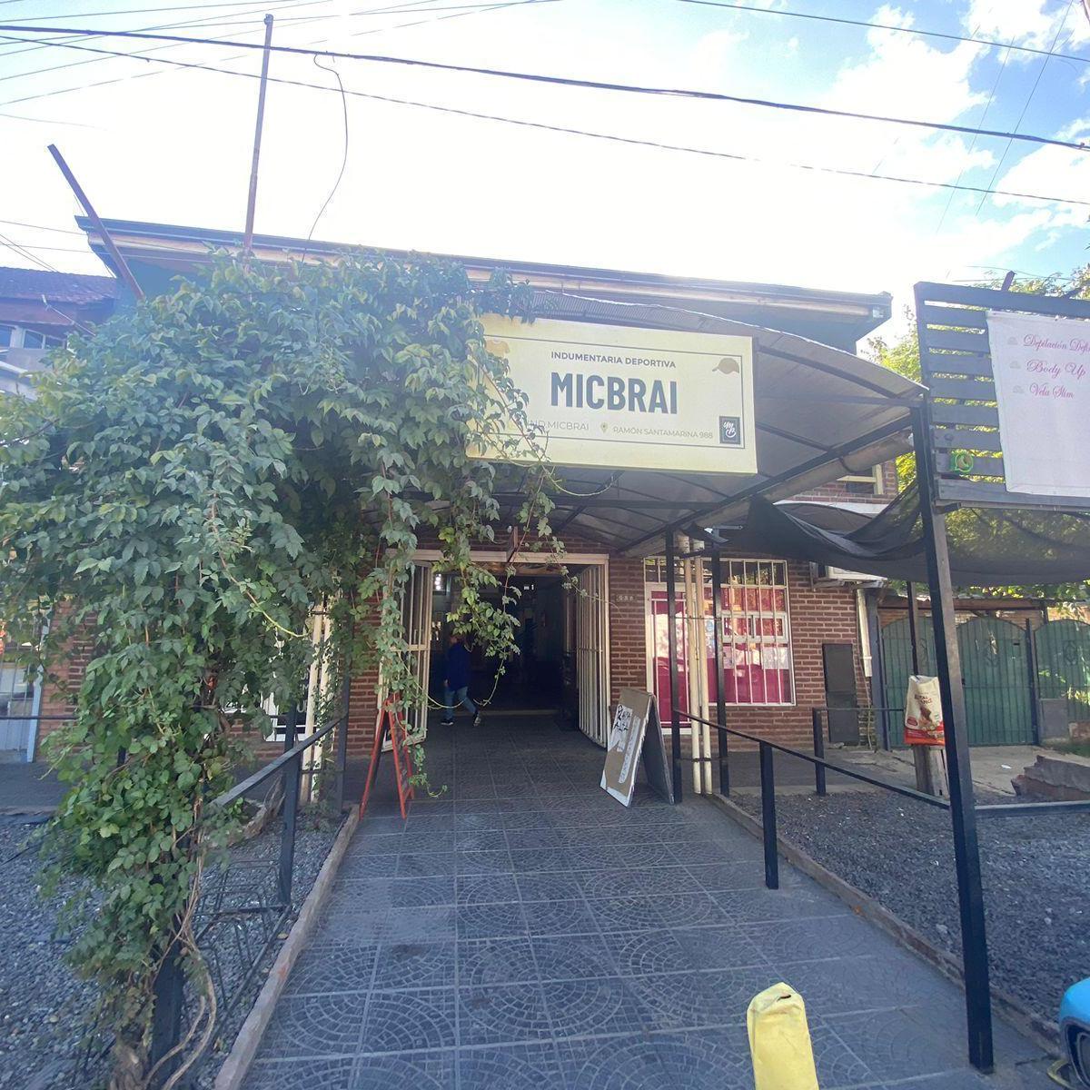 GALERIA EN VENTA EN MONTE GRANDE
