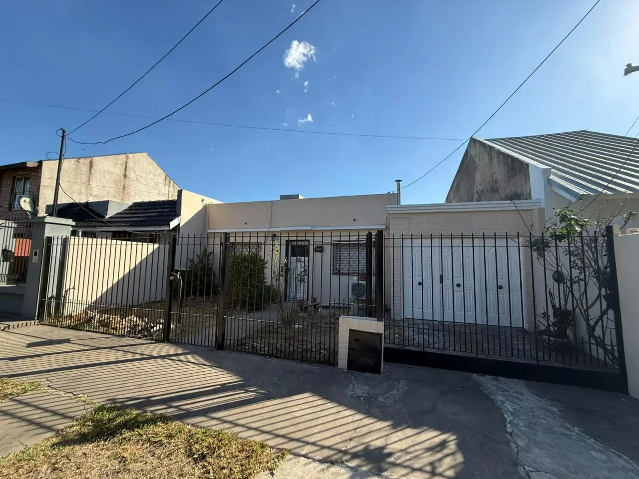 Casa en Venta - MONTE GRANDE 5