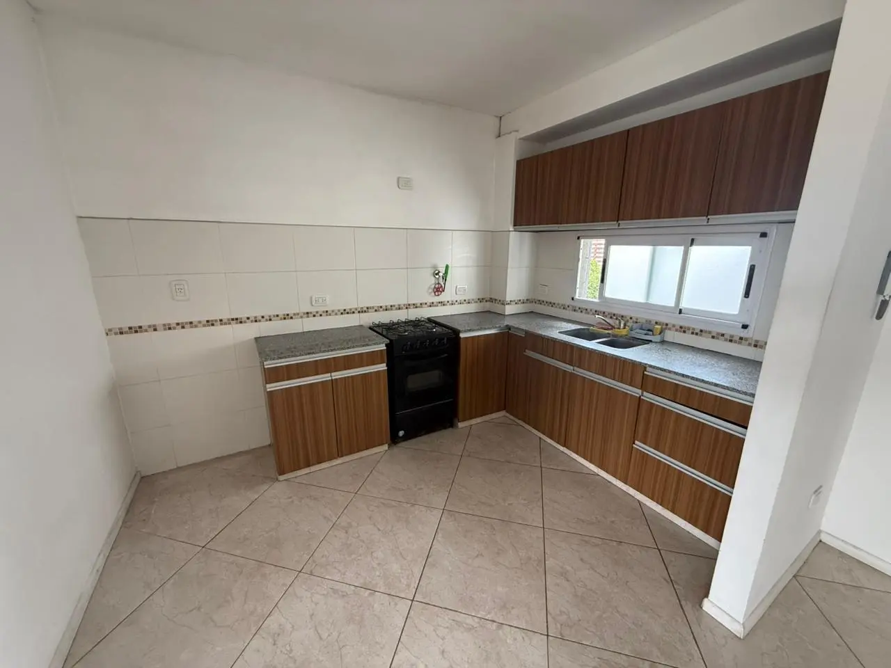 Departamento 3 amb en venta - MONTE GRANDE 3