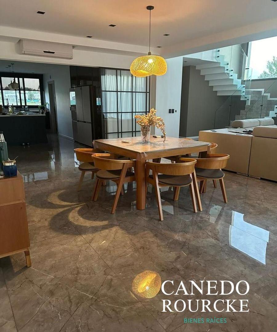 Casa en Terralagos