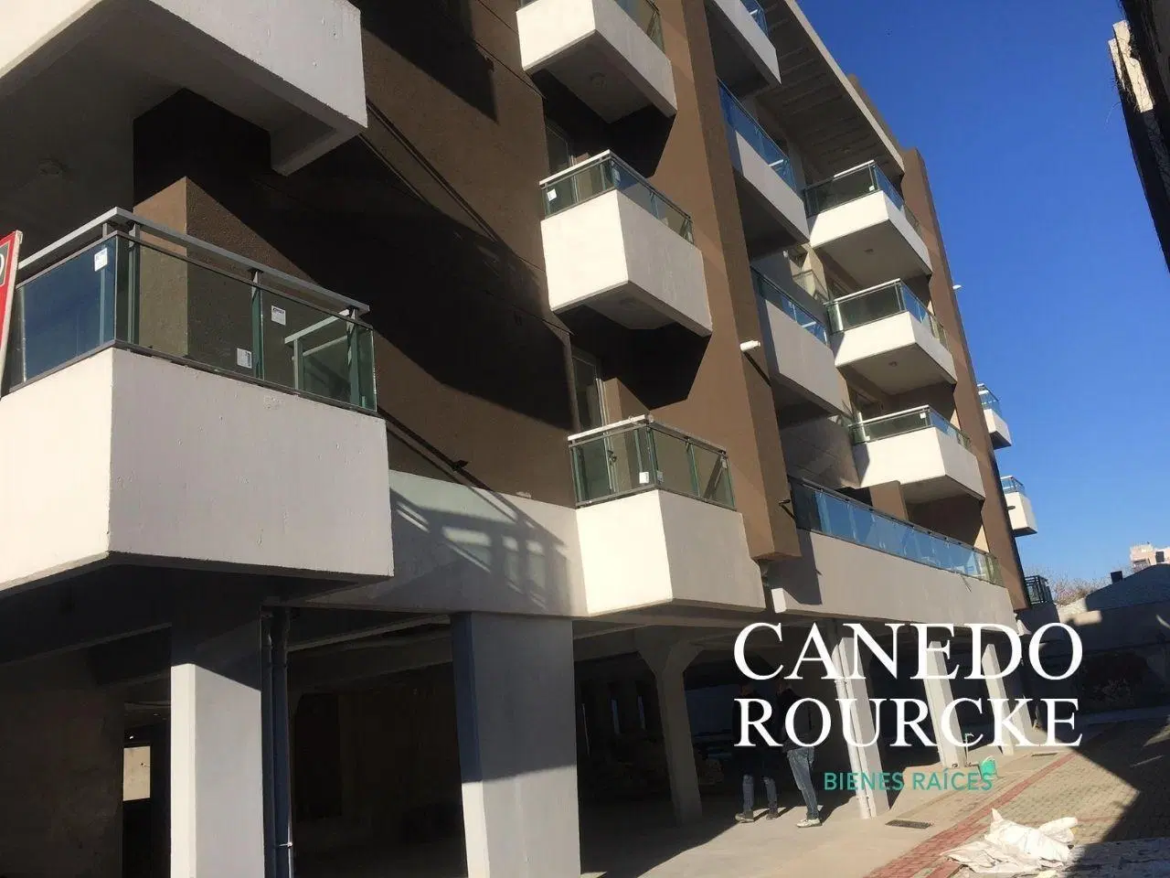 Departamento dos ambientes en ALQUILER - MONTE GRANDE 3