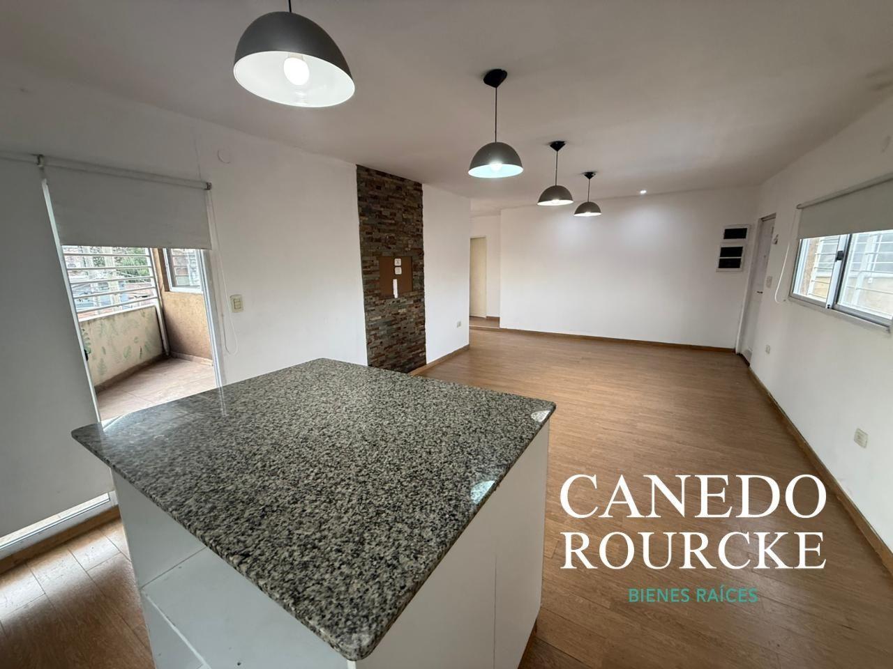 Casa en Luis Guillon