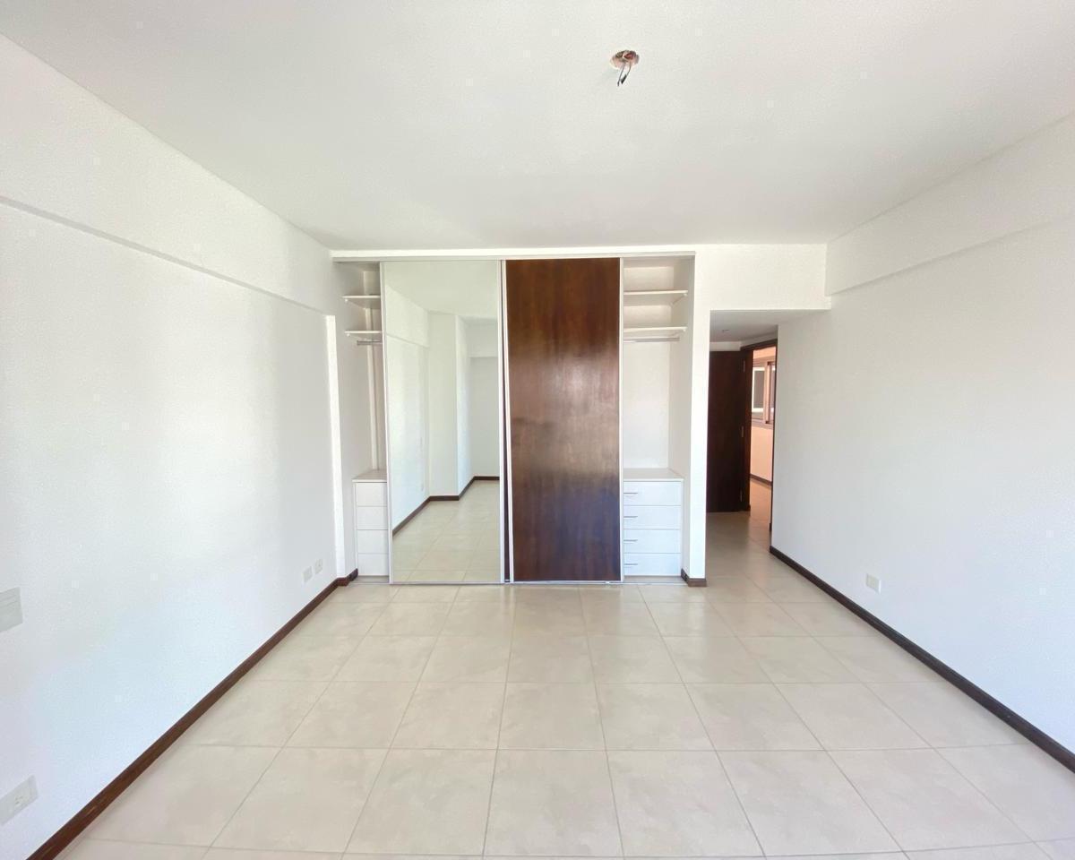 Piso Completo de 4 Amb - Venta 3