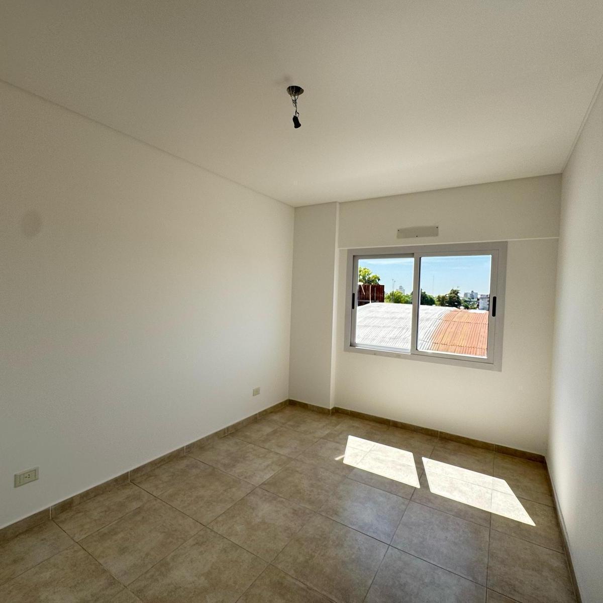 Departamento a Estrenar con cochera