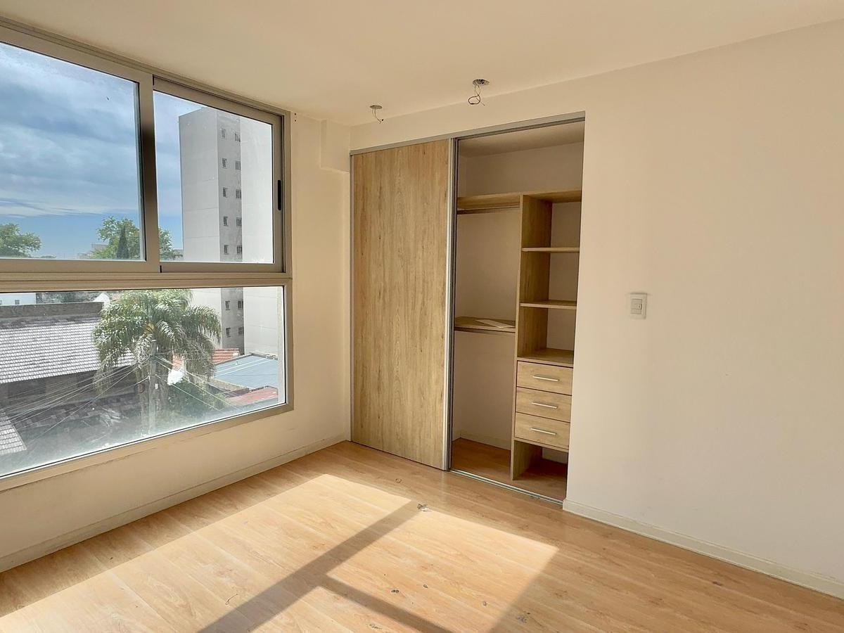 Departamento en Moron 2