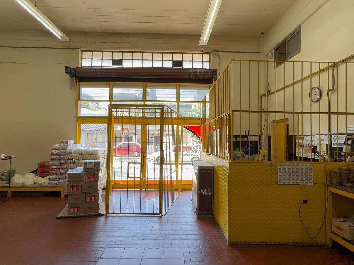 Galpón en Venta - Moron Norte 1