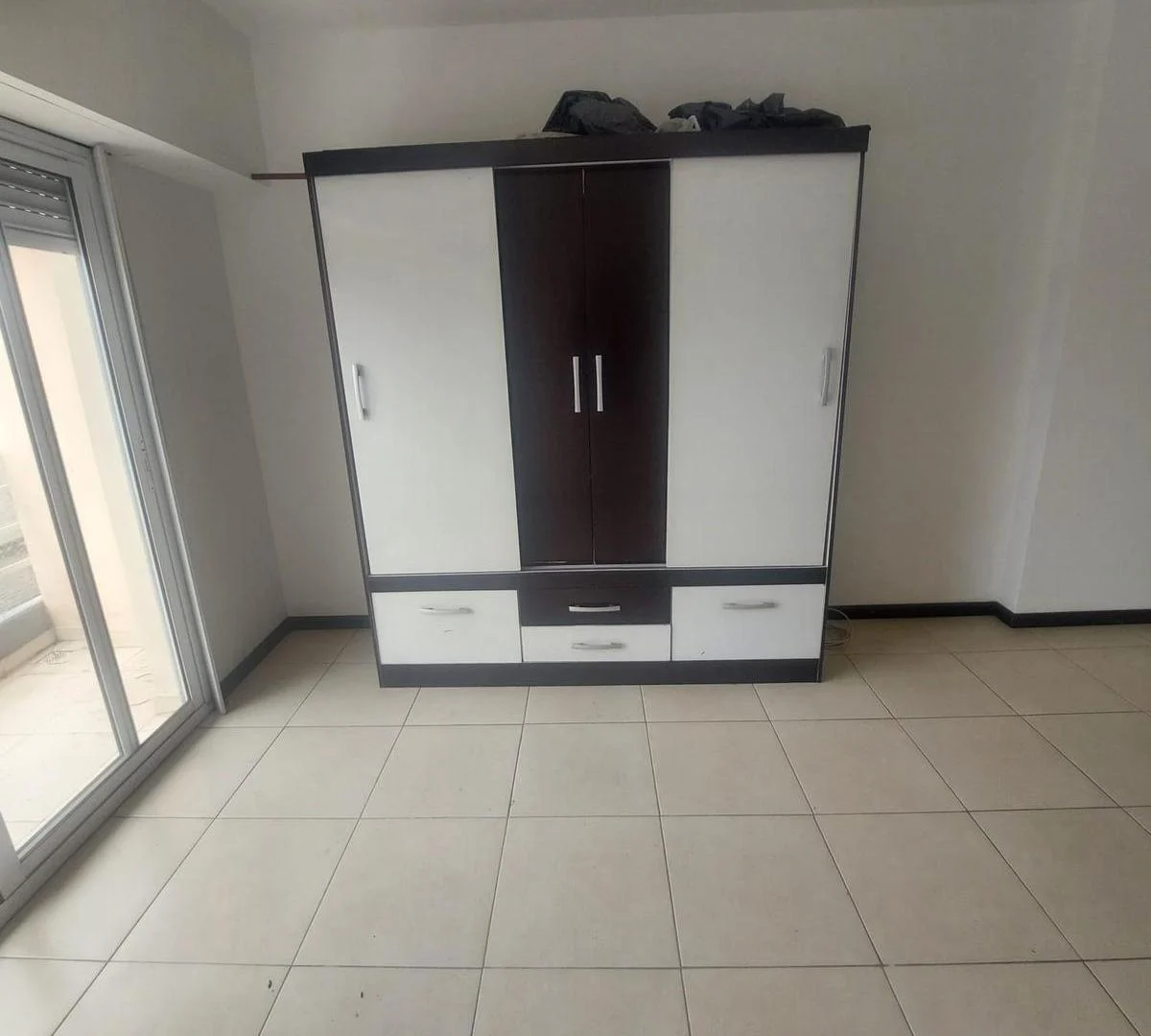 Foto de Monoambiente con balcón en Morón, imagen 3