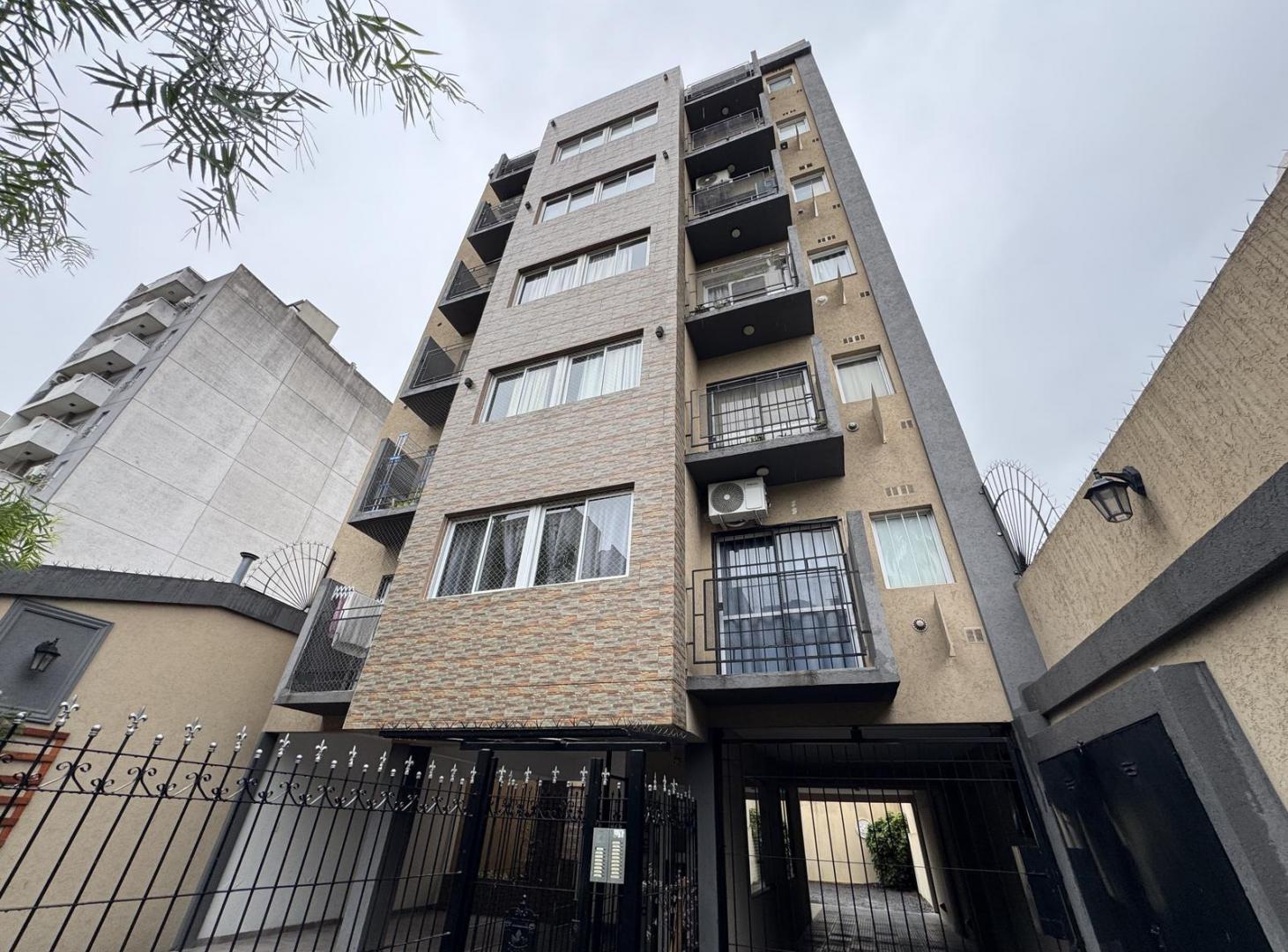 Departamento en Moron