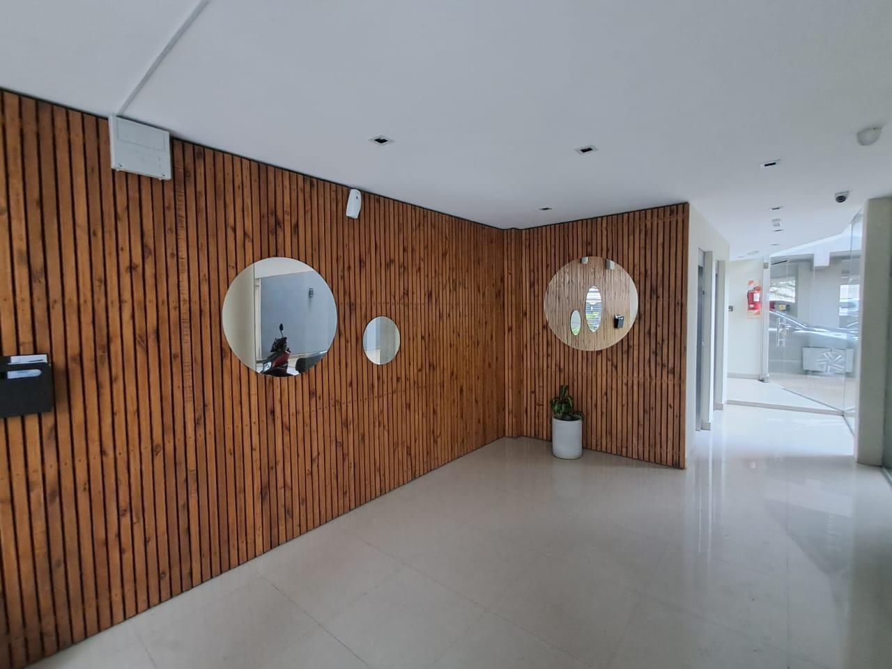 Foto de Departamento de 2 ambientes en alquiler en Morón, imagen 2