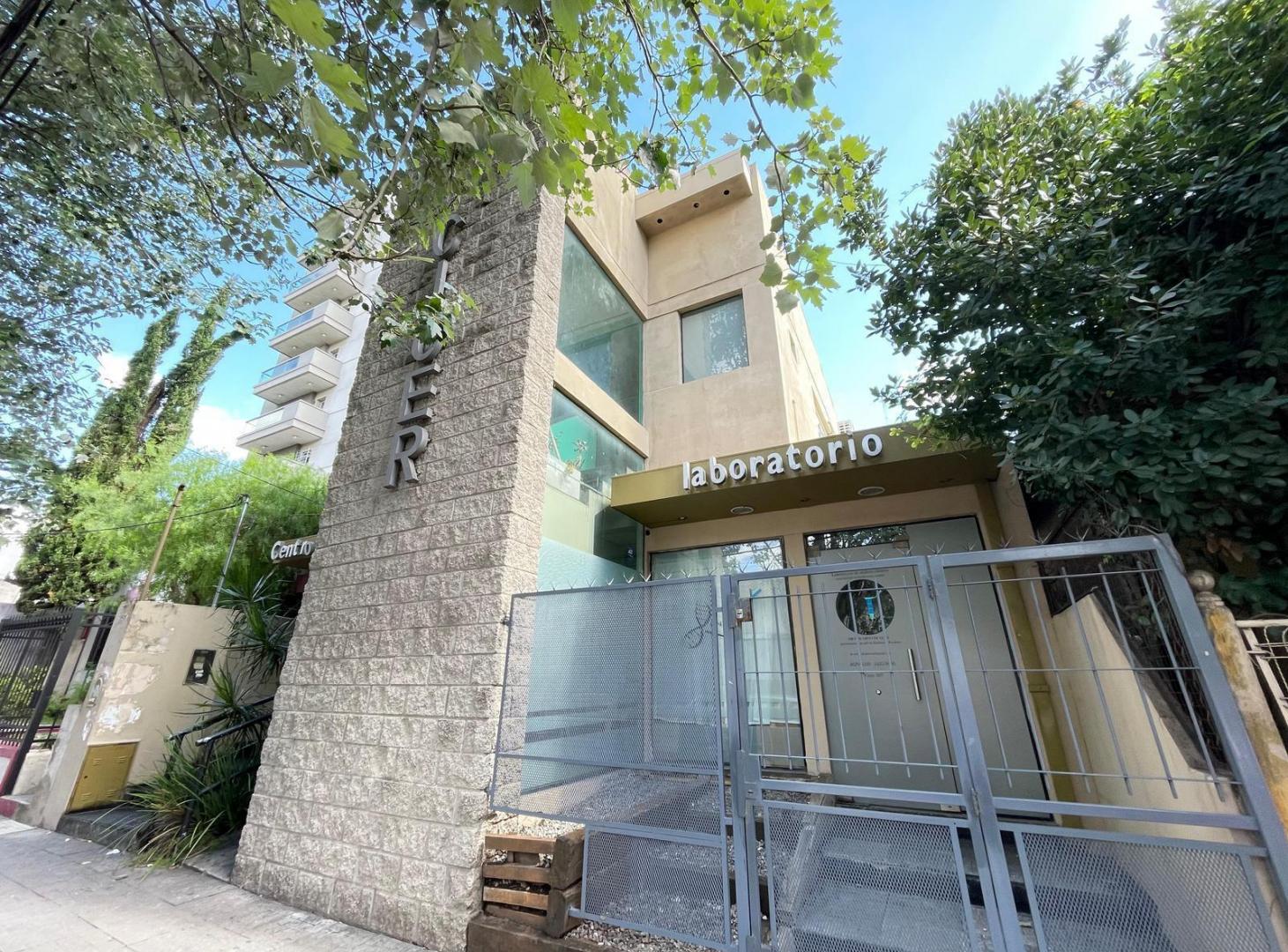 Policonsultorios en VENTA, Morón Centro