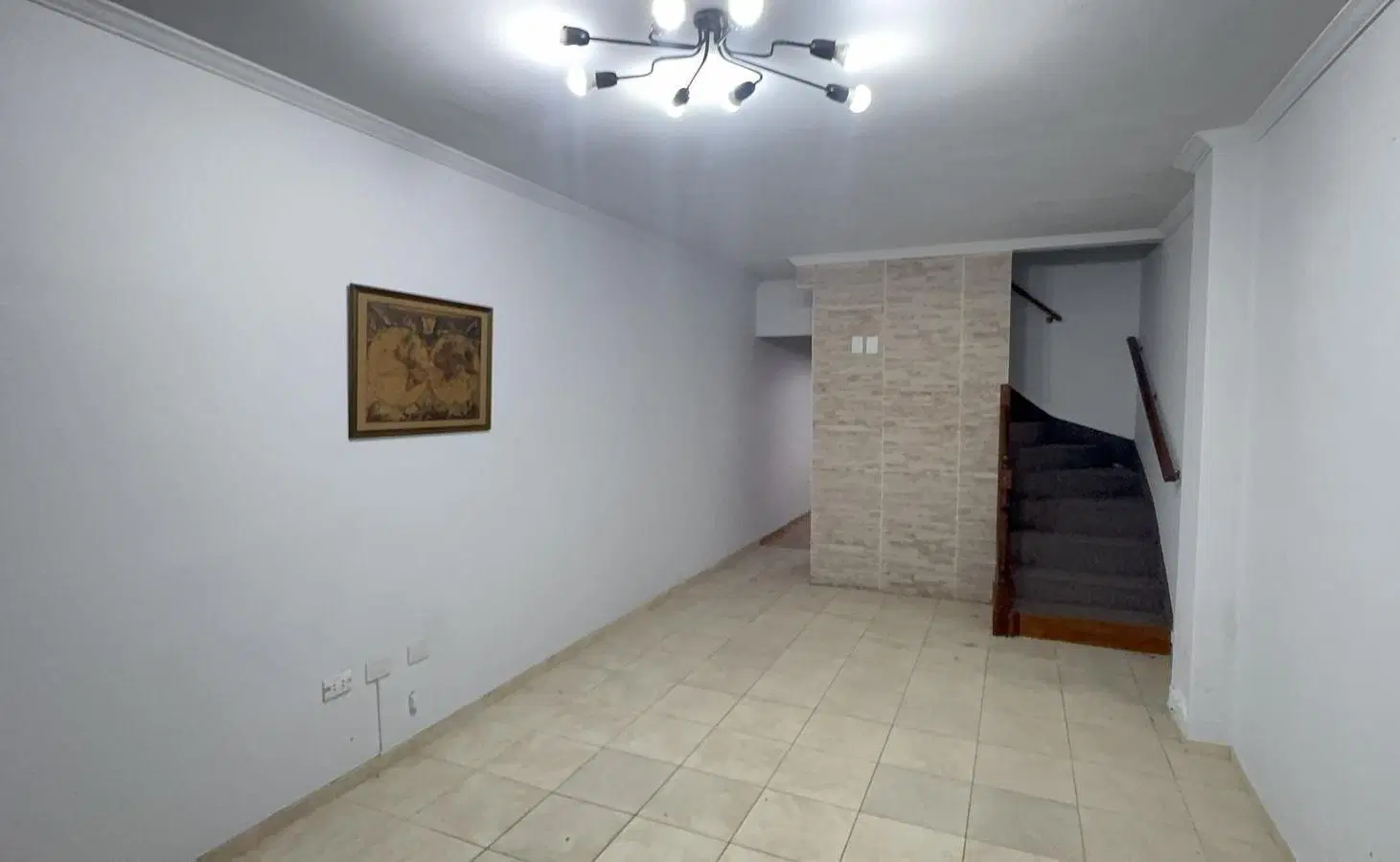 Dúplex de 3 ambientes con patio en Moron 5