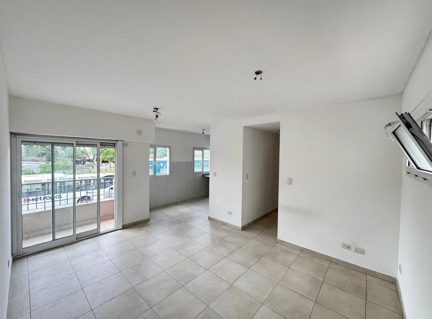 Excelente departamento de 2 ambientes en Haedo 3