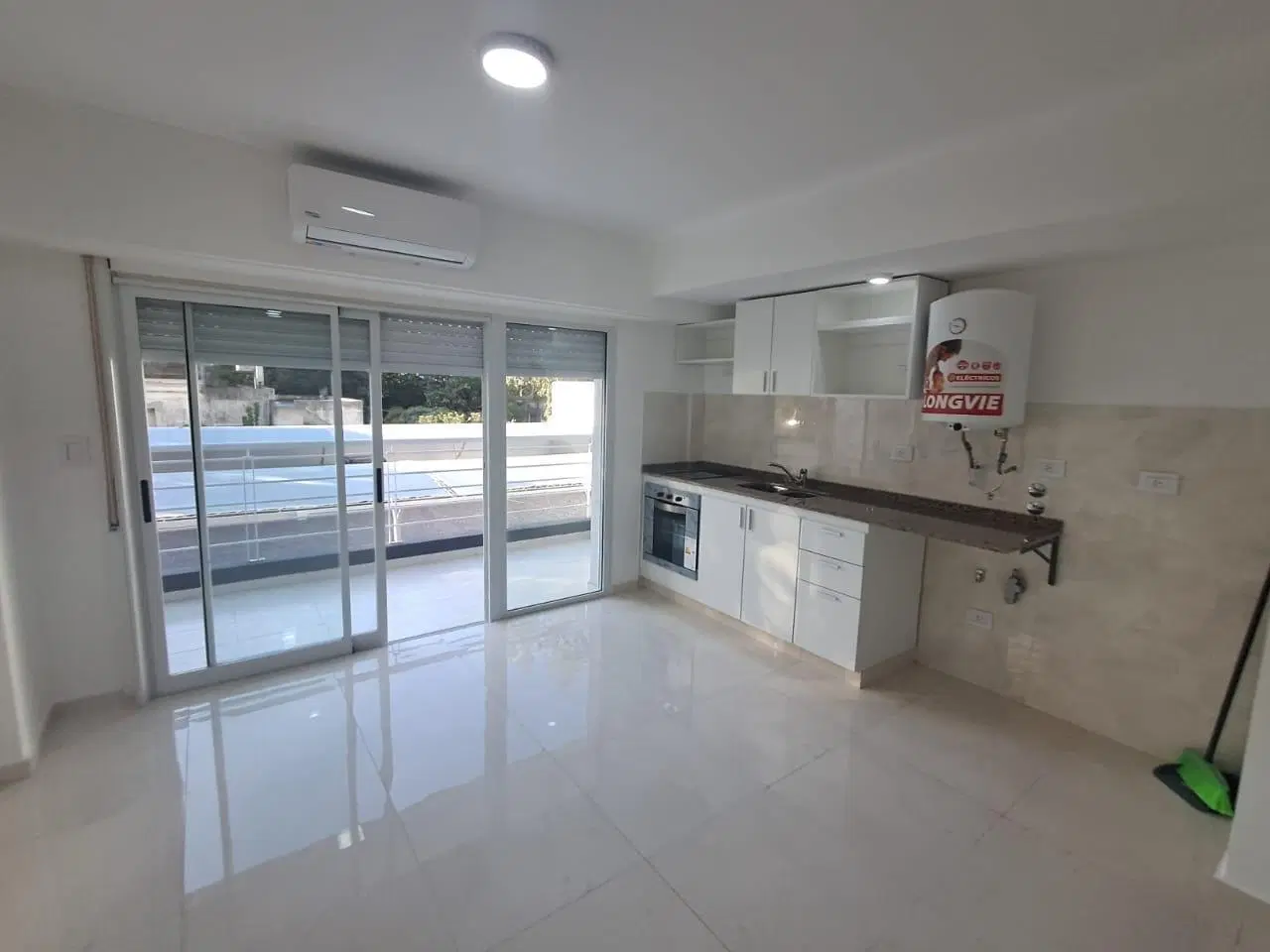 Moderno Ambiente en alquiler a estrenar en Morón 2