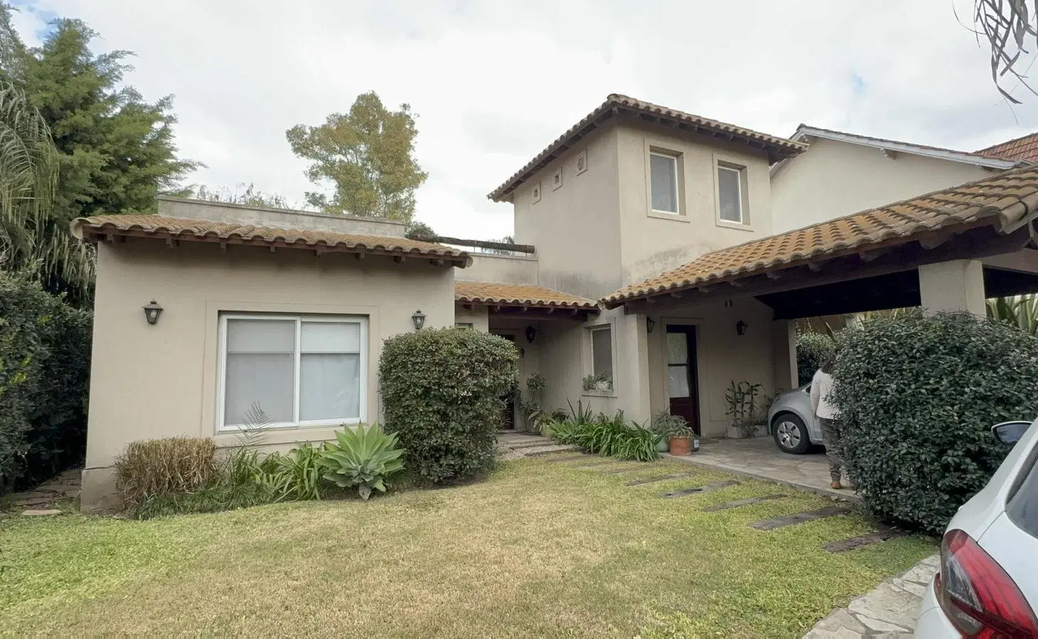 Impecable chalet en Haras María Elena a la venta 3