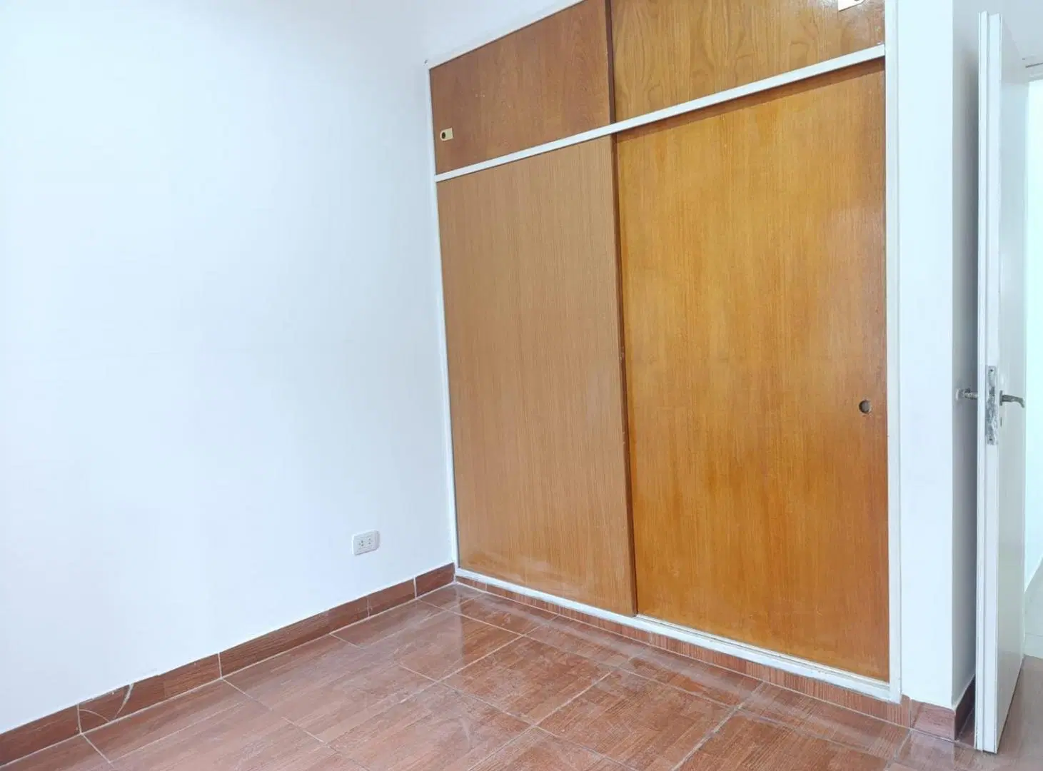 Departamento Moron 4