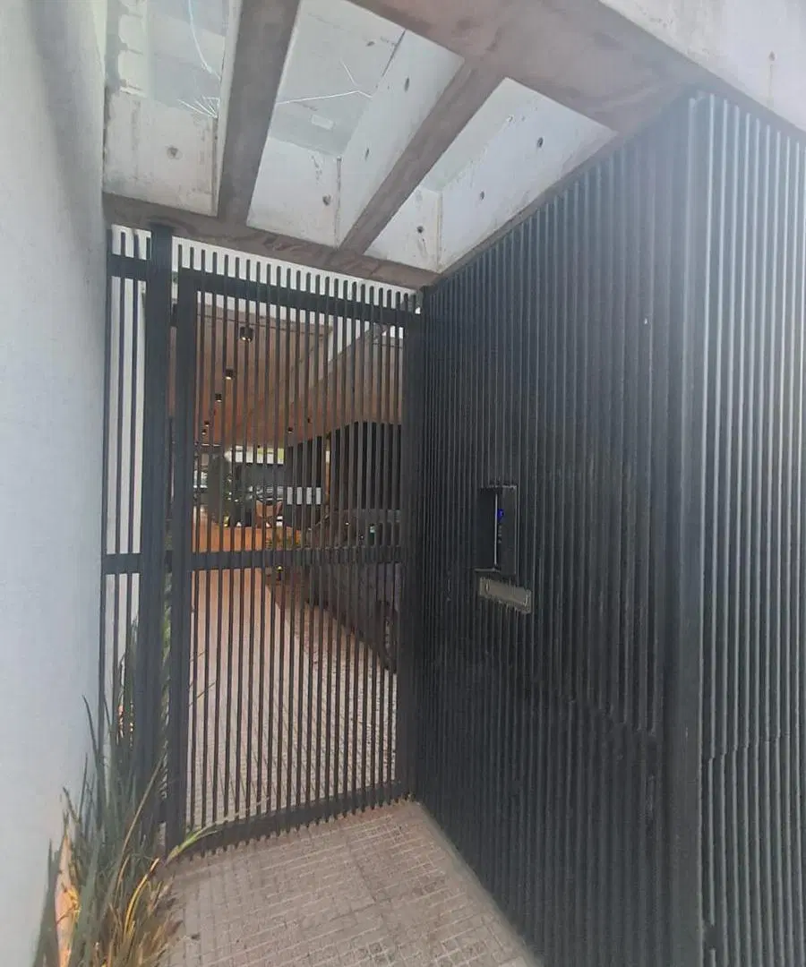 Moderno departamento de 2 ambientes en alquiler en Morón 5