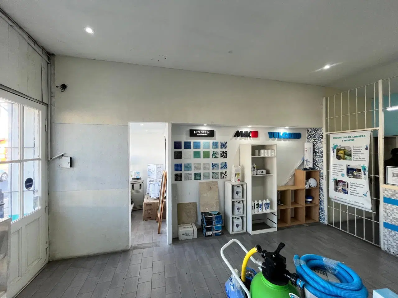 Local comercial en alquiler Morón Norte 5