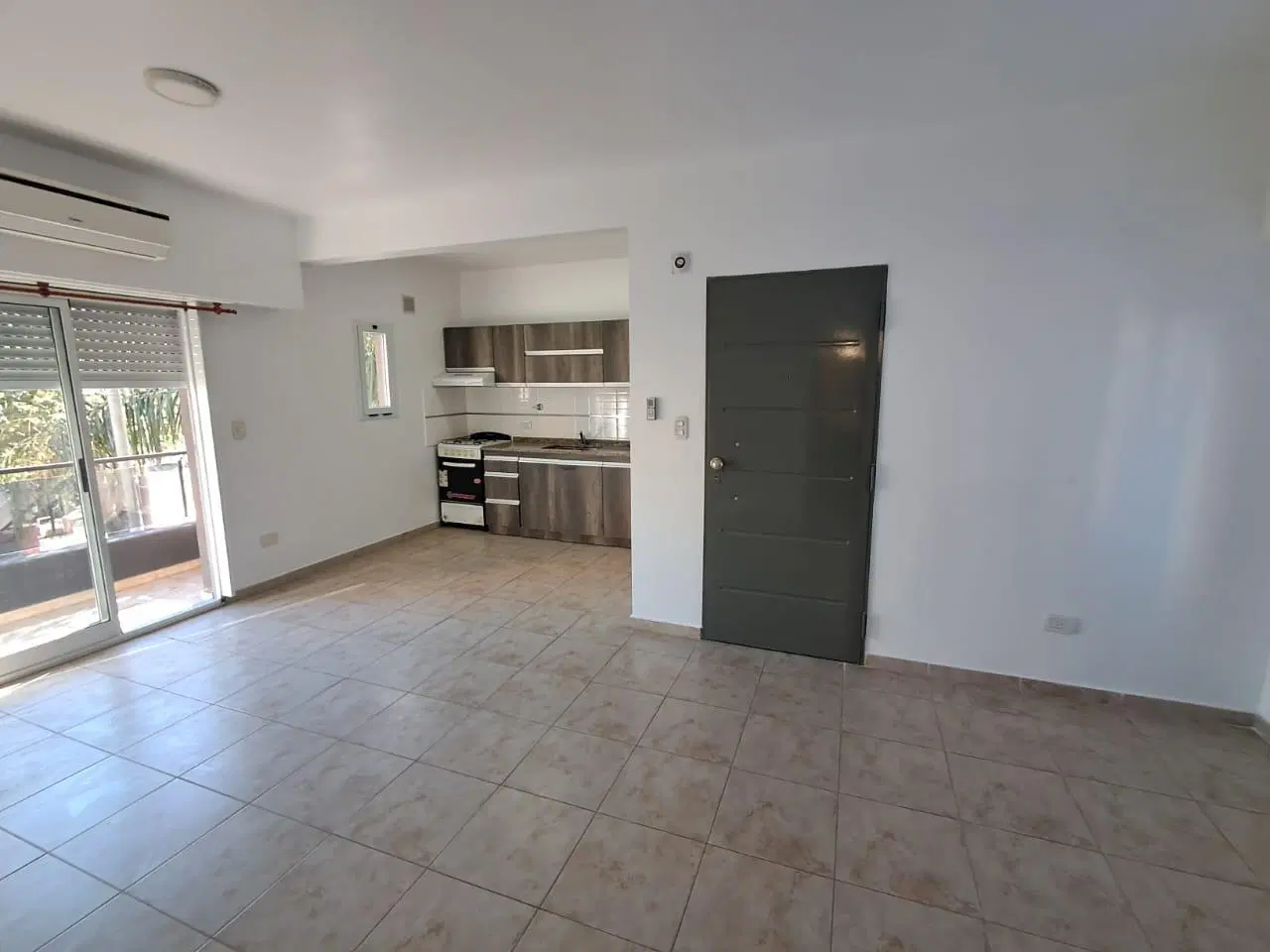 Departamento de 2 ambientes en alquiler Morón 2