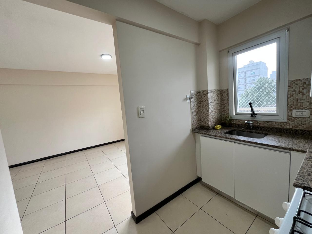 Foto de Departamento de 2 ambientes en alquiler Morón, imagen 5