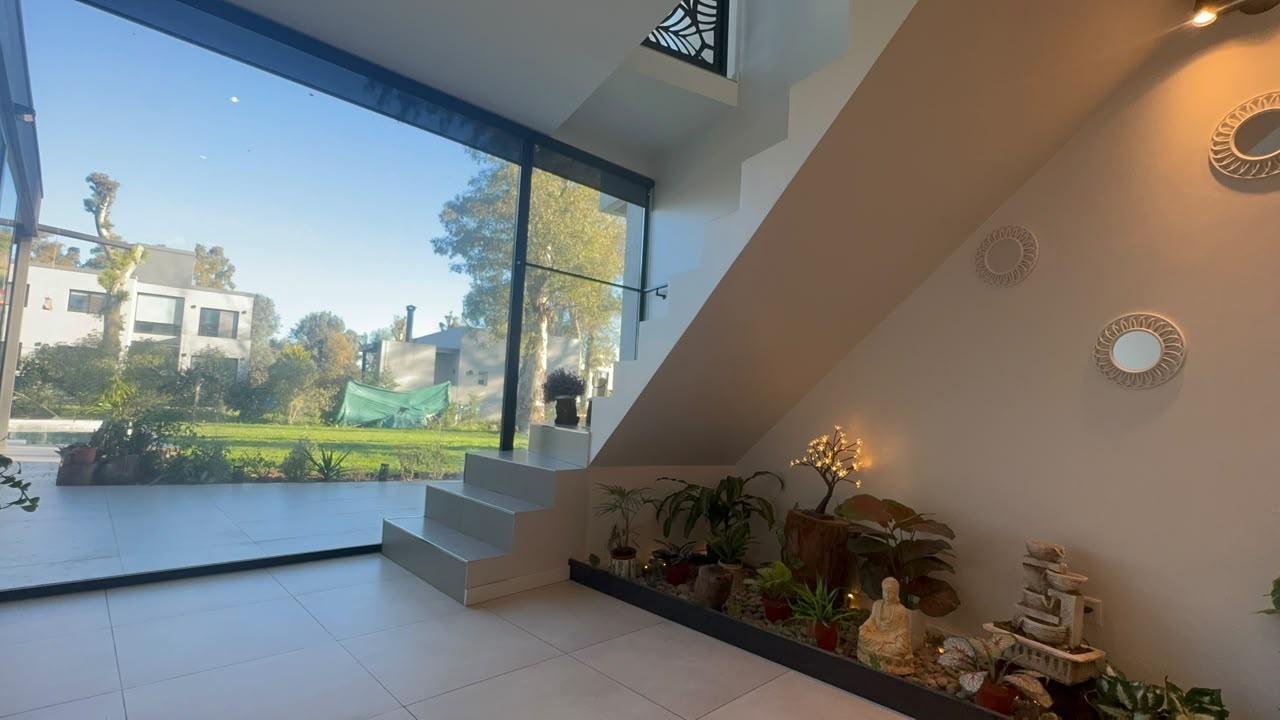 Foto de Casa de 6 ambientes en venta, imagen 2