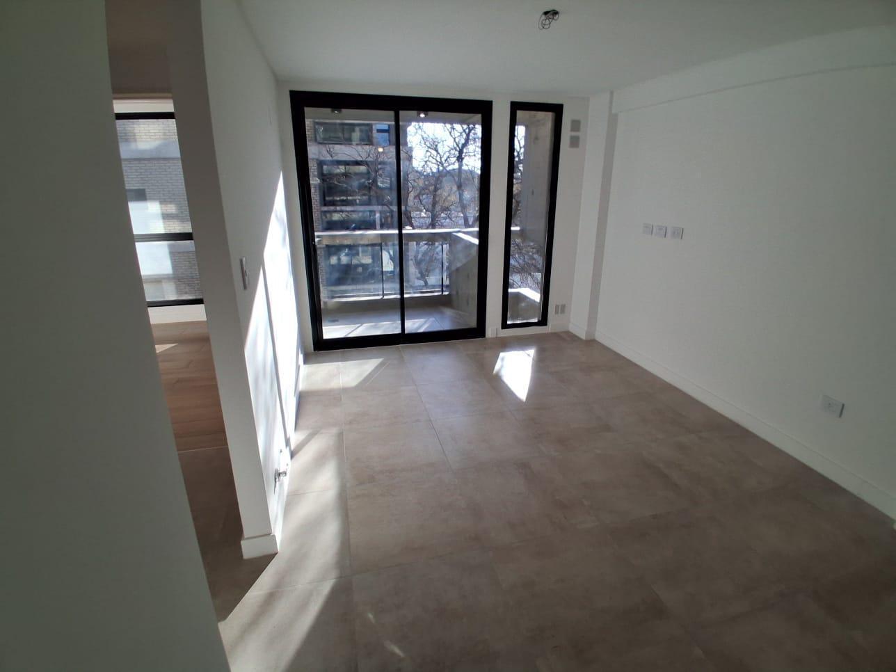 Foto de Venta de departamento de dos ambientes con cochera a estrenar-Moron-, imagen 2