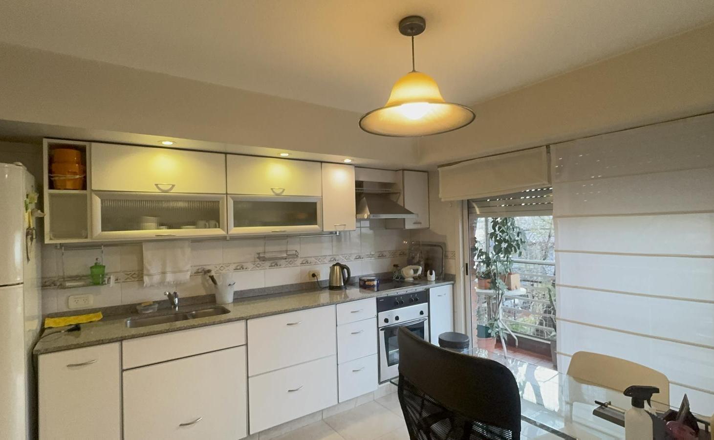 Foto de Amplio departamento de 3 ambientes en Morón, imagen 3