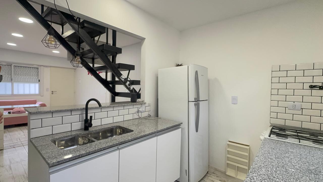 Foto de Duplex 3 ambientes hecho a nuevo con patio - Morón, imagen 1